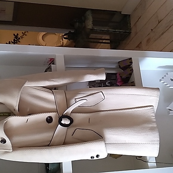 Wintercoat - Picture 2 of 4